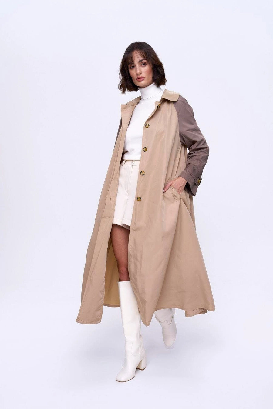 Aby trenchcoat